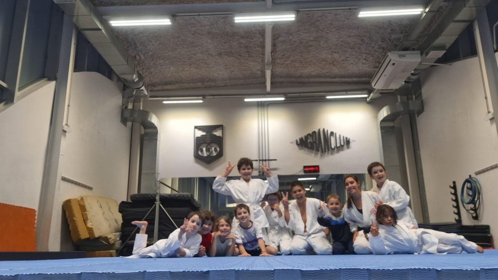 e24e91b5-913e-4e57-9a37-5daaaee16d6b